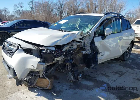 2019 Subaru Crosstrek 2.0I Premium z USA, uszkodzony, nr VIN JF2GTACC8K8359099